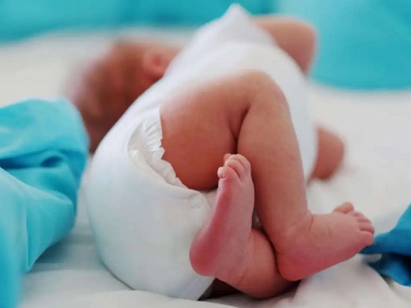 图文详解宝宝肠绞痛按摩手法，顺时针揉还是逆时针要知道