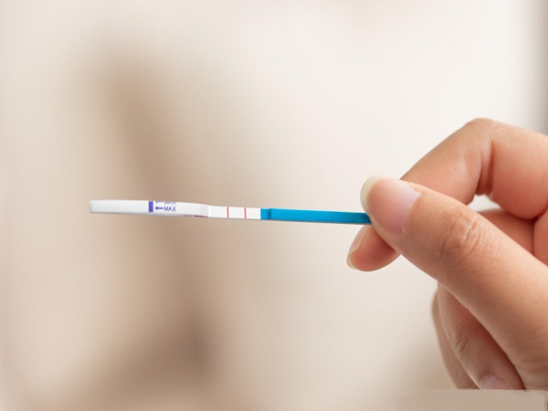 早孕试纸特别明显是男孩不可信，真实原因和这几点有关