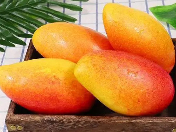 这四种水果3岁以下小孩尽量不要吃，不仅仅增加肠胃负担