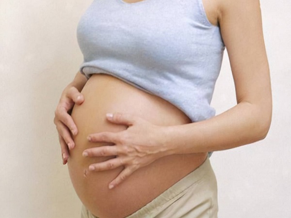 臀位出生宝宝民间说法整理：娘娘命、更有福气信不信由你