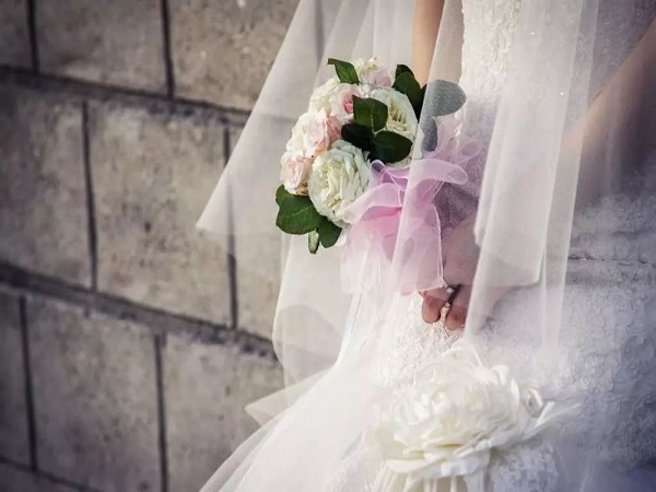 谢娜二胎女儿已平安出生，是试管还是自然受孕惹人质疑