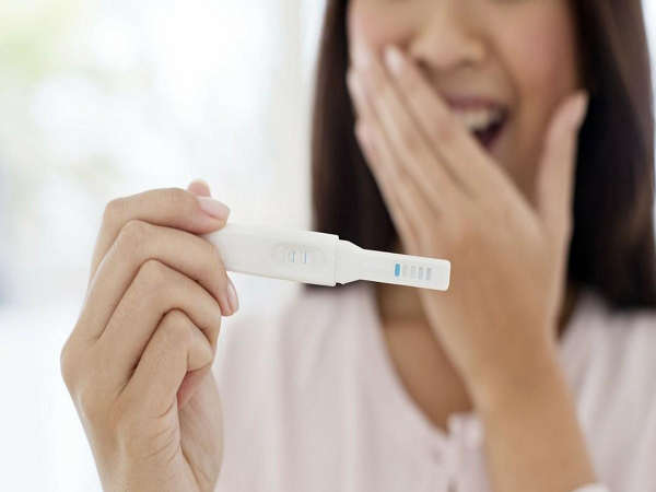 盘点打绒促成功怀孕的早期前兆，胸部持续疼痛就要恭喜了