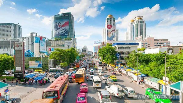 泰国BNH医院如何到达公交路线详细图，机场直达不堵车