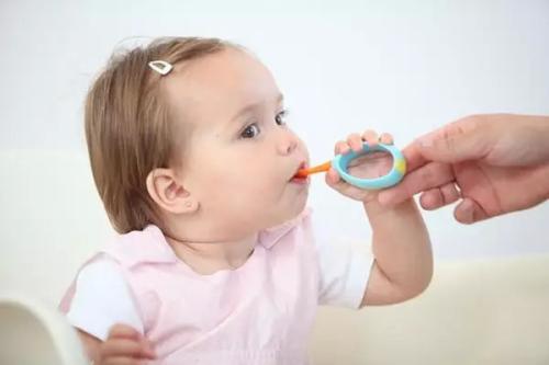 子宫内膜厚度多少才算正常？