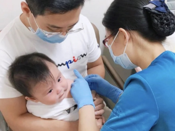 小儿手足口疫苗有必要打吗？崔玉涛带你看懂接种的重要性