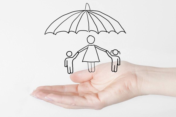 二胎的你们请月嫂了吗 专业优秀的月嫂重金难求