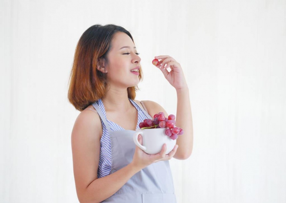 怀孕吃什么宝宝皮肤白怎么吃（想要宝宝皮肤好要吃什么）