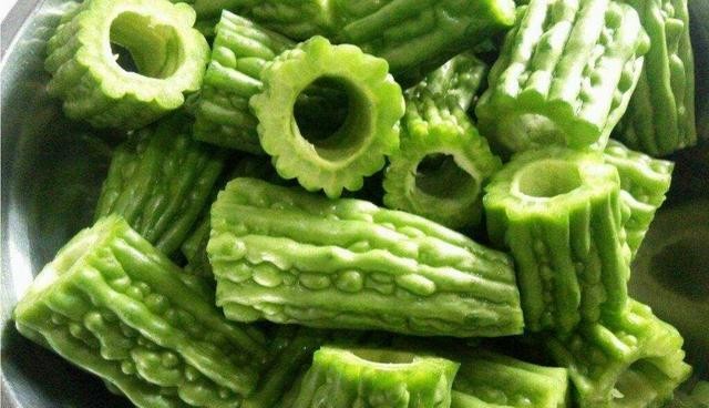 晚婚晚育少生优生