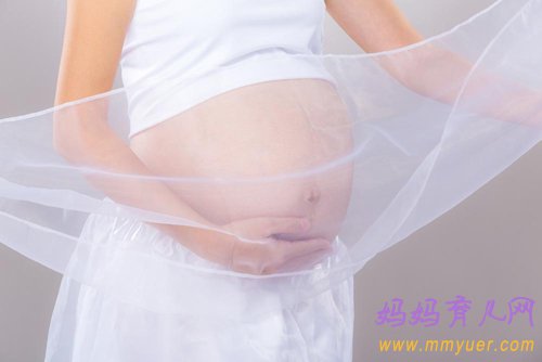 太早怀孕易得病 高龄产妇风险大 女人生孩子最佳年是多少岁？