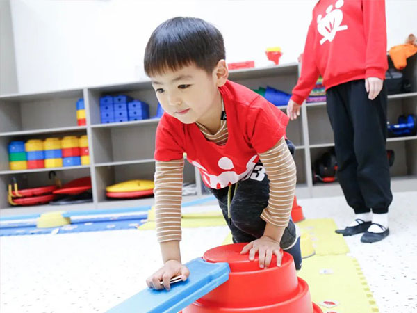 儿童感统课训练平衡步道可以培养孩子哪些能力？