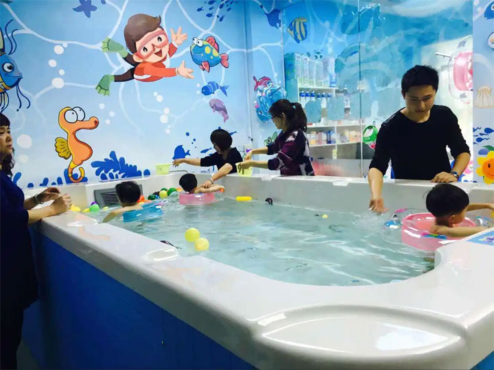 家长有必要带6个月大的婴儿去母婴店学习游泳吗？