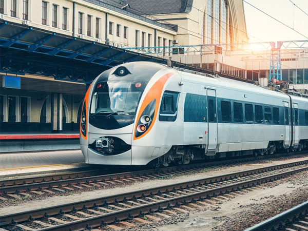 大人带多高的小孩子坐高铁就需要额外买票了？