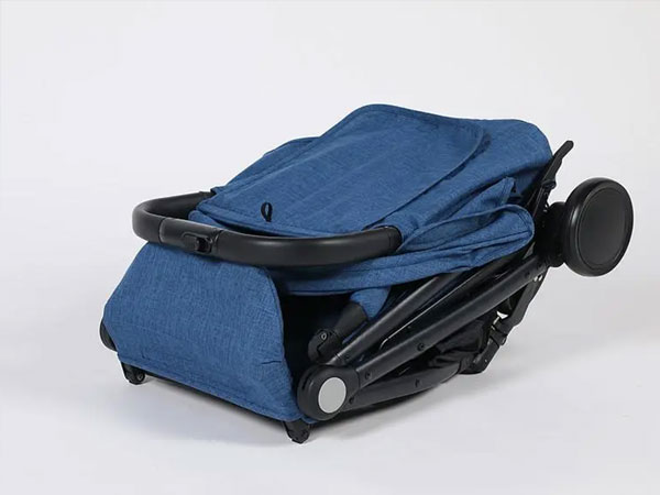 宝宝好的双胞胎婴儿车应该怎么折叠？求图解！