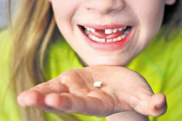 宝宝换牙这六点父母要注意