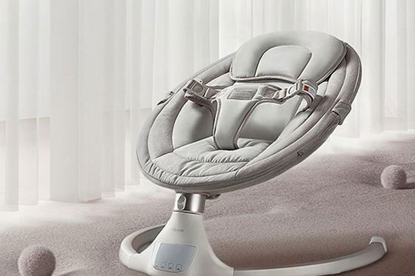 哄娃神器摇摇椅注意事项，多大宝宝可以用摇摇椅?