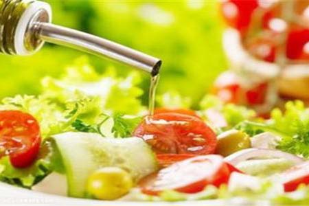 橄榄油对宝宝来讲万能好用，婴儿护理必备