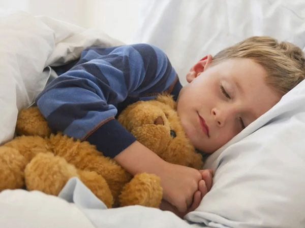 定型枕就是智商税！1岁前的人类幼崽完全没必要