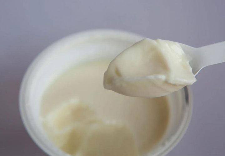 过期酸奶的11种日常小妙用，千万别扔掉！