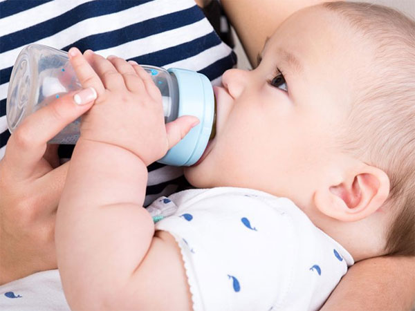 宝宝用贝亲ss号奶嘴多久要必须换成s号的？