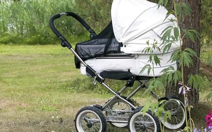 好孩子gb婴儿推车怎么折叠起来，有详细步骤吗？