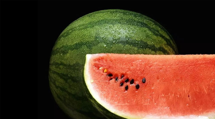 夏天坐月子期间没有奶水能吃西瓜吗?