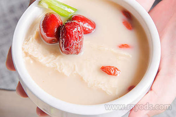 月子排骨汤的做法 产妇坐月子怎么吃