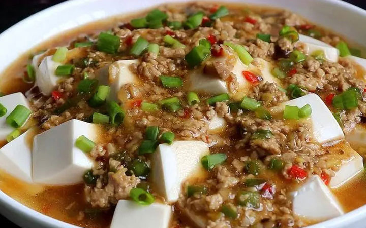 顺产妇坐月子第一周期间能吃少量的水豆腐吗?