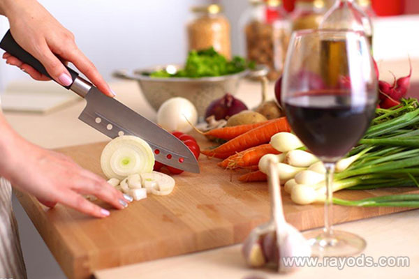 下奶通草猪蹄汤的做法 超简单做法教程一学就会