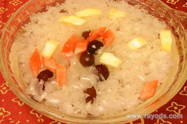 月子里产妇能吃银耳吗 原来产妇吃银耳有这么多的好处