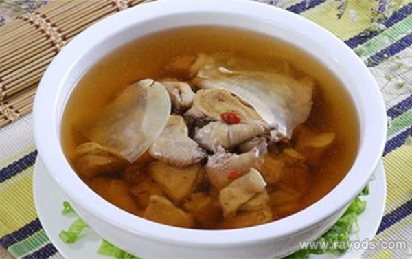 【坐月子食谱】产妇鸽子汤做法的4大步骤介绍