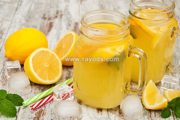 坐月子可以喝柠檬蜂蜜水吗？
