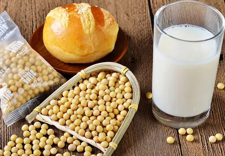 刚生完孩子的产妇月子里可以吃黄豆吗？