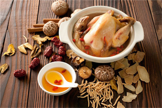 石景山月子中心科普产后多久可以吃补品？