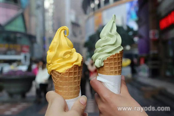 哺乳期可以吃冰淇淋吗？哺乳期吃冰淇淋会带来怎样的危害呢