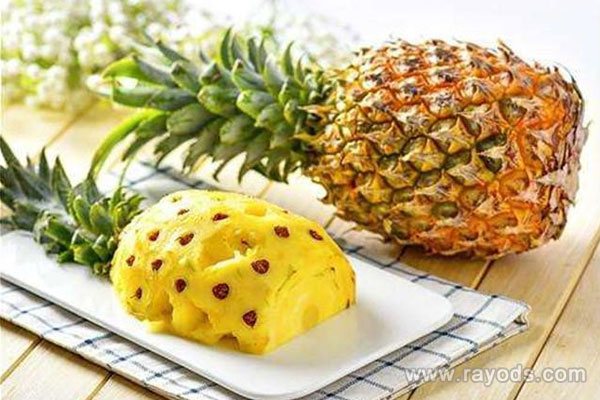 坐月子可以吃菠萝吗？
