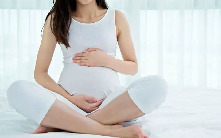 宝妈坐月子生活安排,日常饮食、行为指南分享