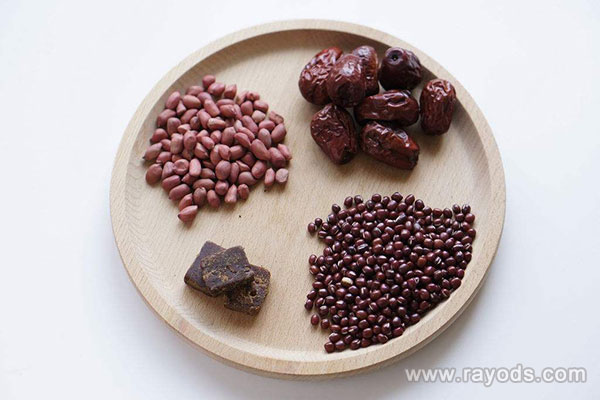 花生煮红糖水下奶做法 花生红糖煮透了才是下奶妙综