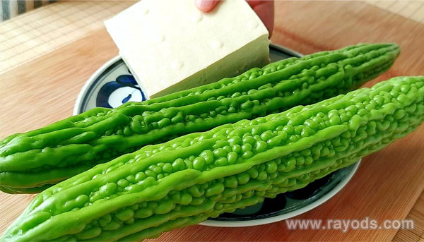 坐月子能吃苦瓜吗？苦瓜食用的注意事项