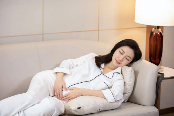 坐月子开空调会得空调病吗？