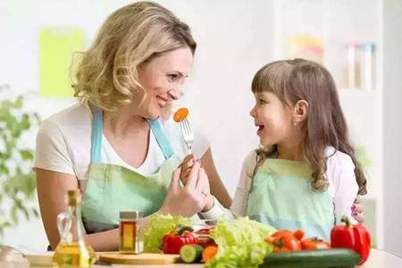 坐月子喝凉水会怎么样？产后坐月子喝凉水好吗？