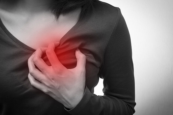 胸变硬了就是怀孕了 别信谣言胸部变硬的真凶是它