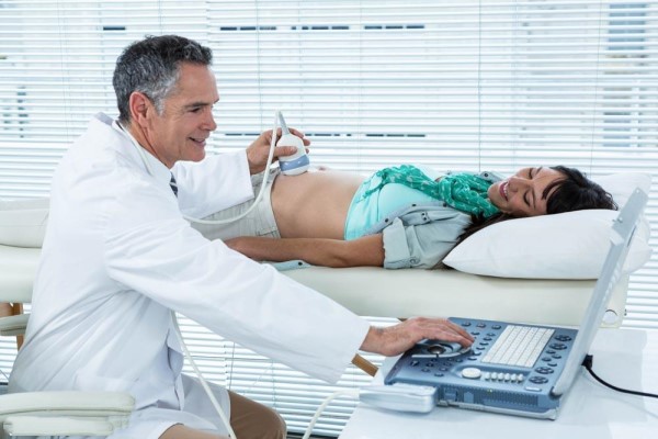 输卵管不通畅症状 这些症状备孕女性要警惕