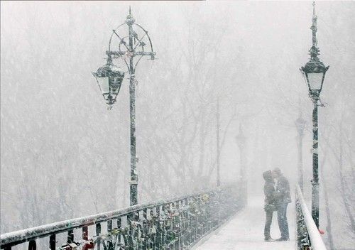 冬天下雪的夜晚美景图片大全