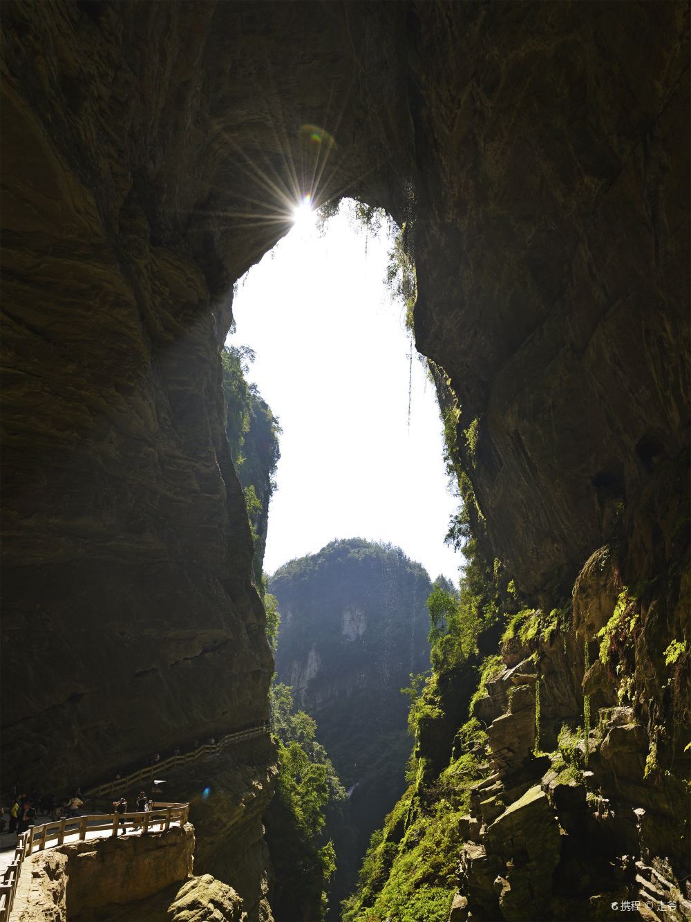 高清重庆龙水峡地缝图片 龙水峡地缝旅游景点真实照片风景