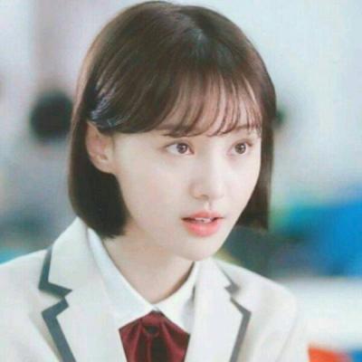 郑爽短发小清晰制服头像图片大全