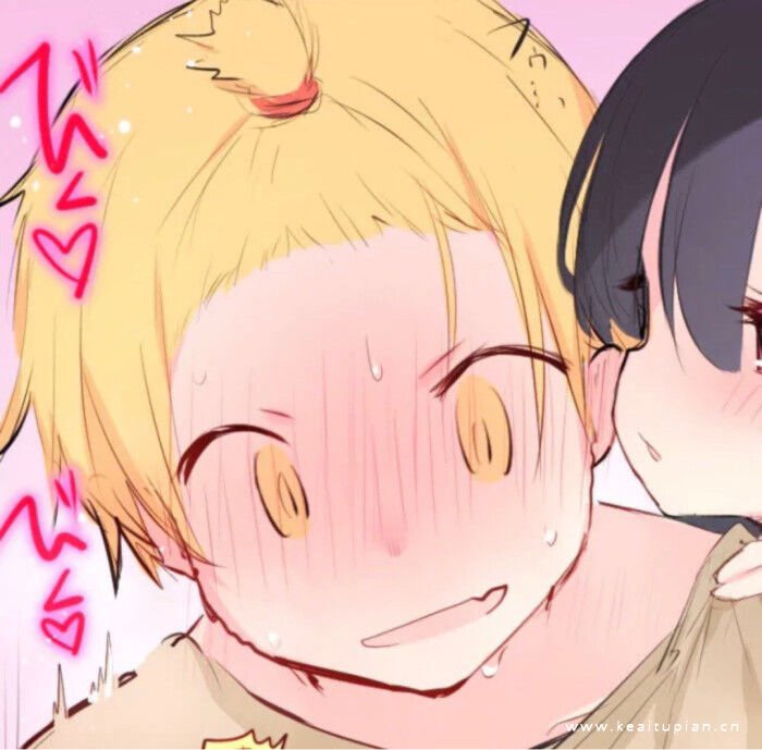 粉色让人心动的情侣手绘卡通动漫qq头像图片