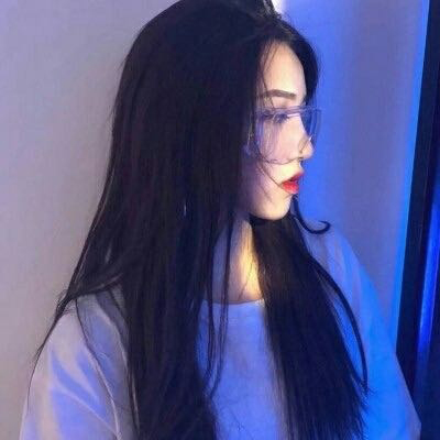 最新气质高冷女神qq高清头像图片