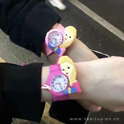 情侣牵手头像丨永远迎着光走