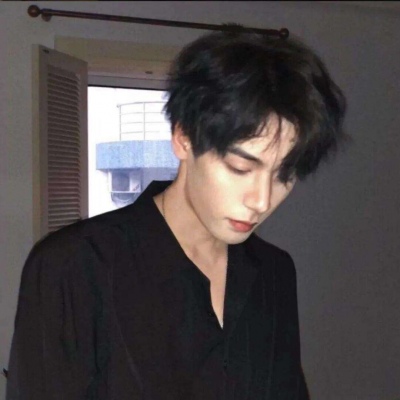 一定要给喜欢的人备注AWM头像图片