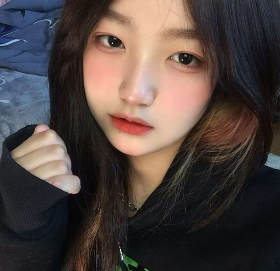 ins优质真人女生森系头像图片